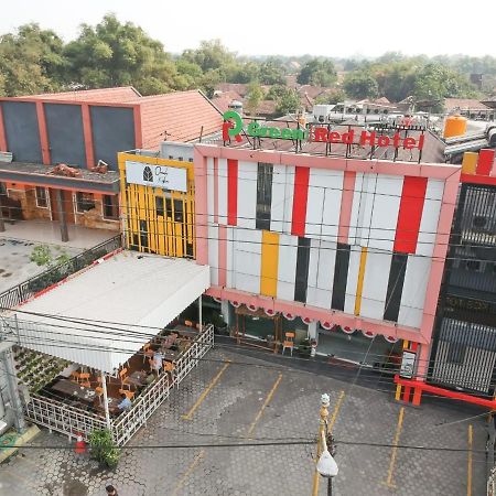 Green Red Hotel Syariah Jombang Eksteriør bilde