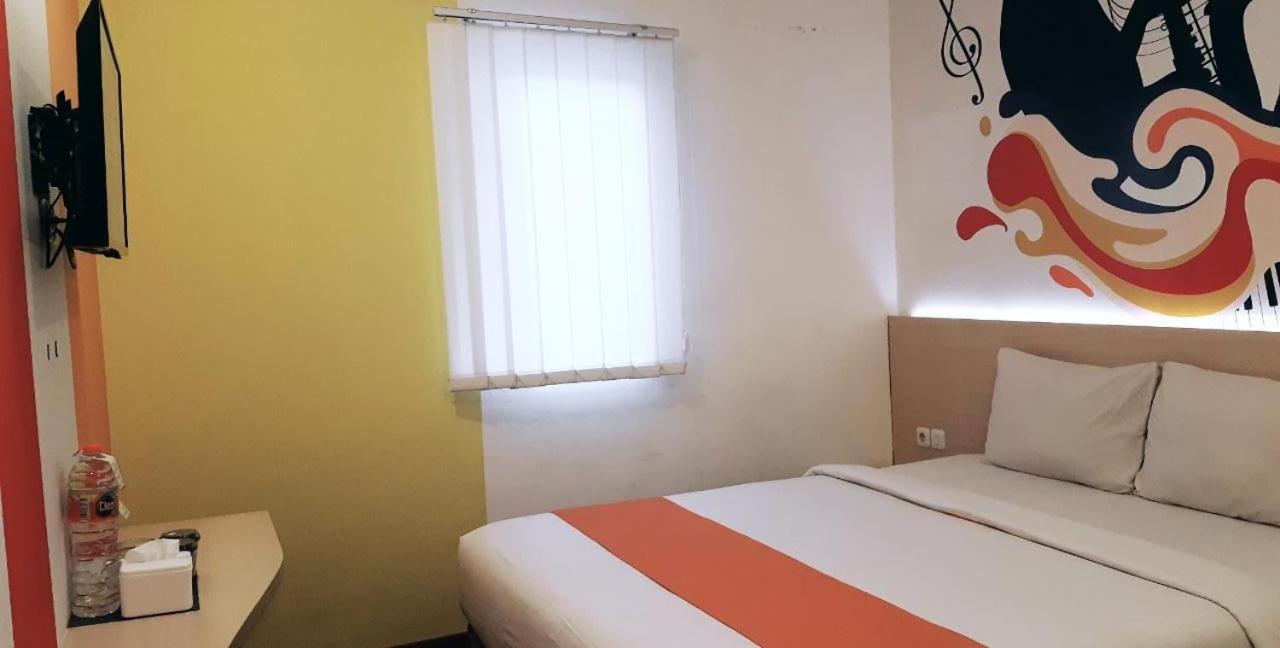 Green Red Hotel Syariah Jombang Eksteriør bilde